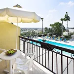 Club Aphrodite Aparthotel
