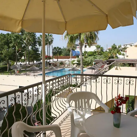 Club Aphrodite Aparthotel 4*