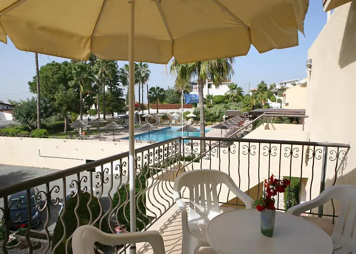 Club Aphrodite Aparthotel 4*