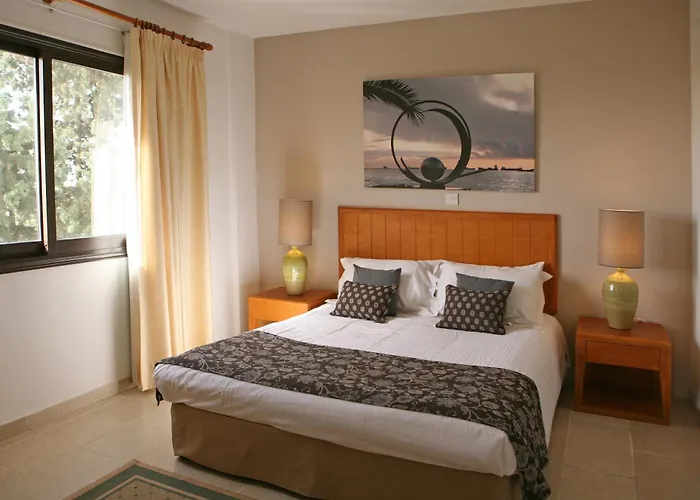 Aparthotel Club Aphrodite 4*